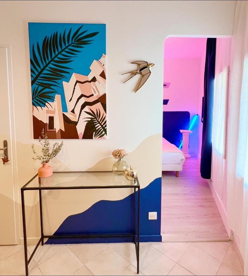 Roma Reva: Design Et Home Cinema ニーム エクステリア 写真
